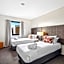 Cozy 2-Bedroom Apartment with City Views