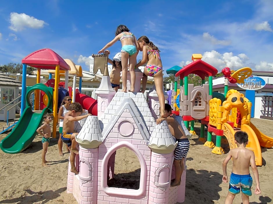 Pinetina Mare Baby Family Hotel