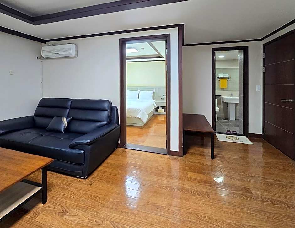 Goodstay Motel Hill