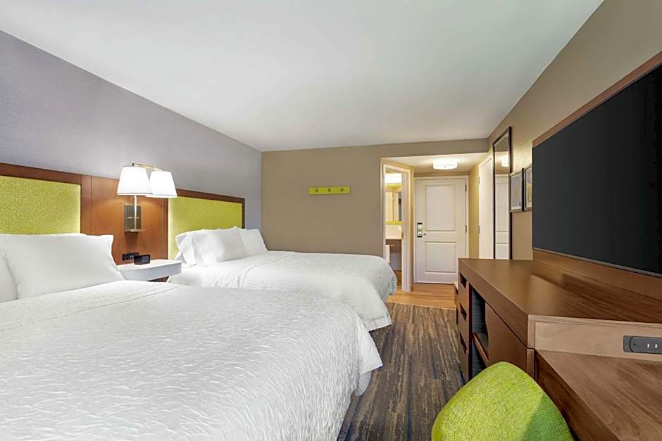 Hampton Inn By Hilton Milwaukee/Brookfield