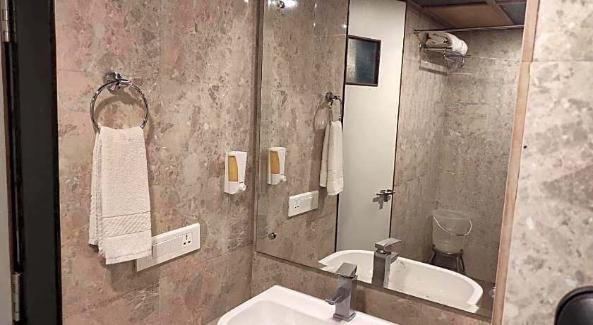 Hotel Vrishali Executive