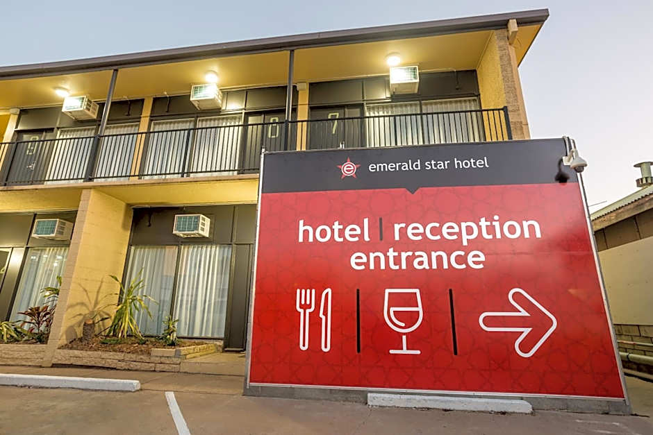 Nightcap at Emerald Star Hotel