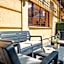 City Park Apart Hotel by CHM