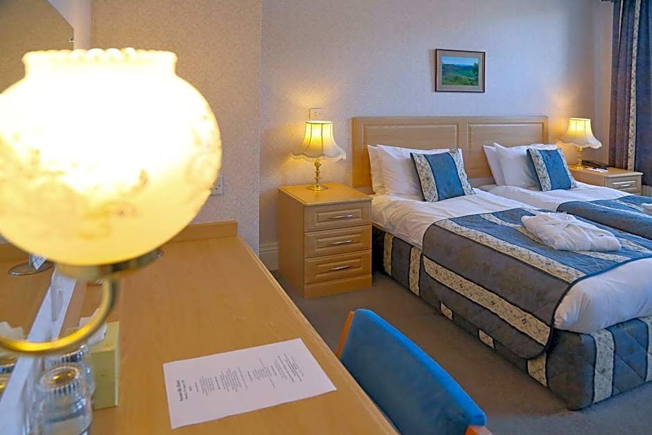 Saxonville Hotel