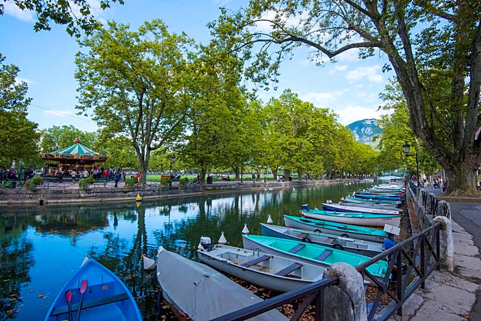 Campanile Annecy - Cran Gevrier
