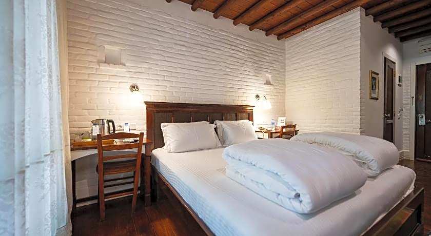 El Vino Hotel Suites