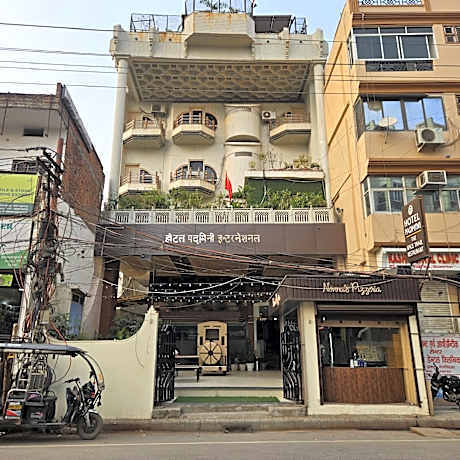 Hotel Padmini International