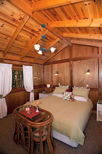 Tamborine Mountain Bed & Breakfast