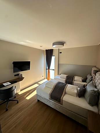 Standard Twin Room with Sofa