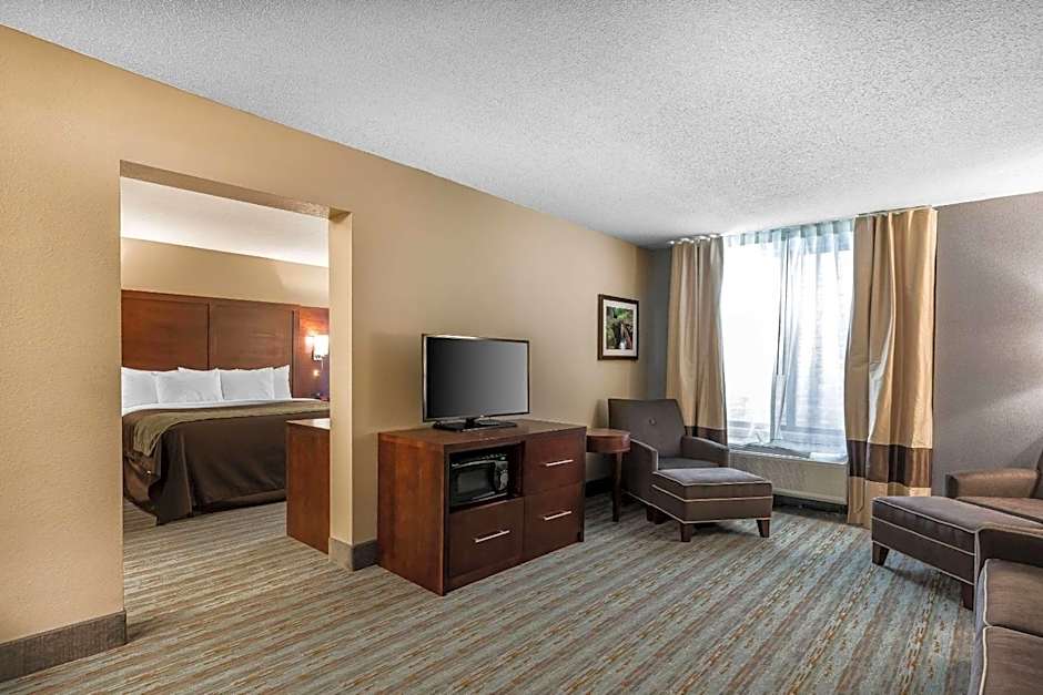 Comfort Inn Bay City - Riverfront