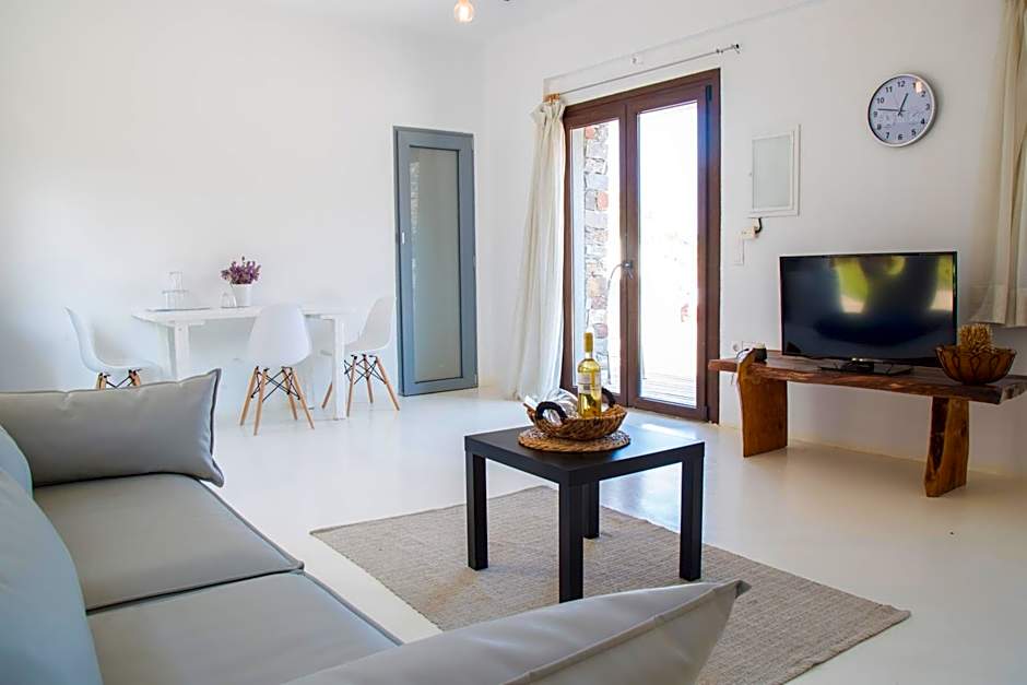 Spathi Beach Suites Kea