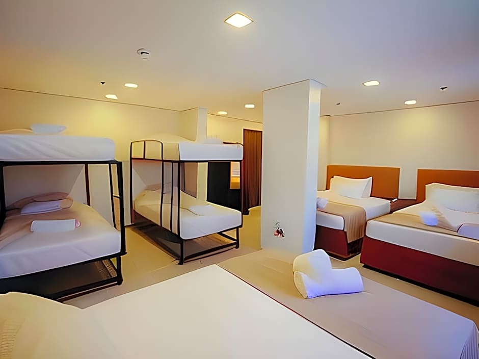 Belltower CSheLi Suites Bantay - Vigan