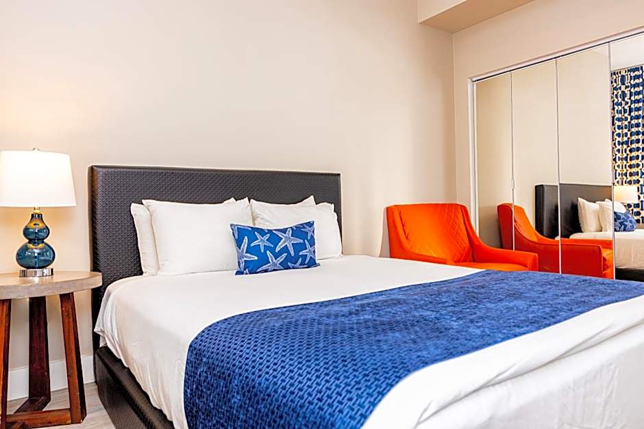 Oceanside Hotel and Suites