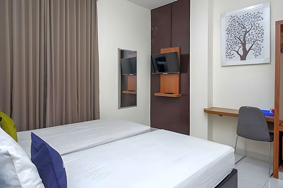 Urbanview Hotel Double Tree near RSUD Margono Purwokerto