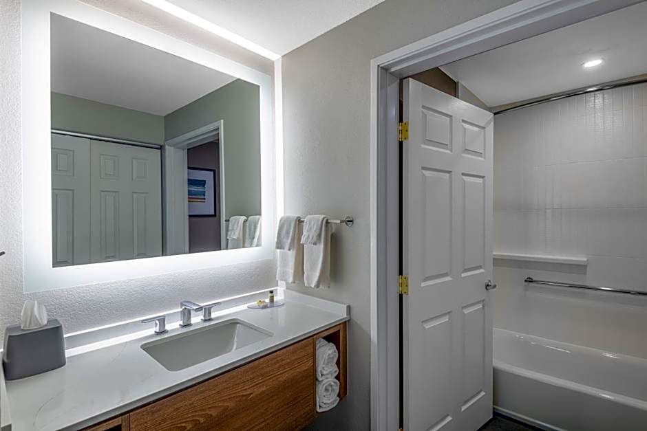 Staybridge Suites Phoenix-Glendale By IHG