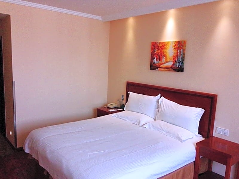 GreenTree Inn Kunshan High Speed Rail Station Hengshan Road Express Hotel