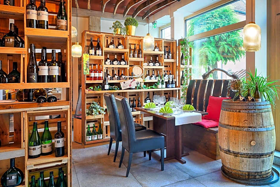 Hotel Müller Café & Wein - Mondholzhotel