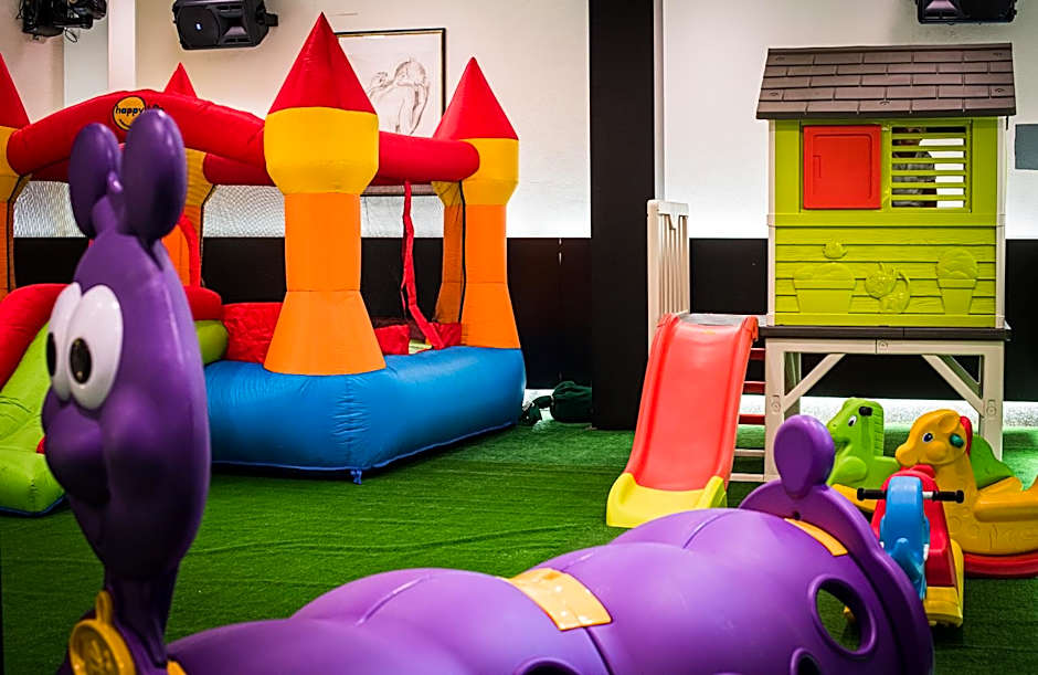 Sardegna Hotel - Suites & Restaurant