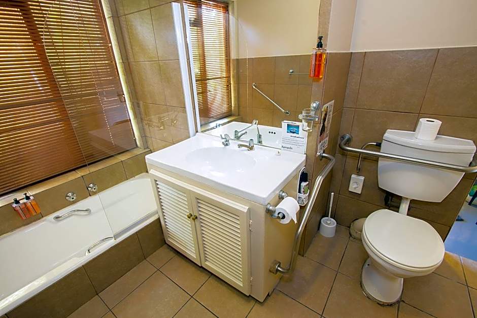 Ramasibi Guest Services