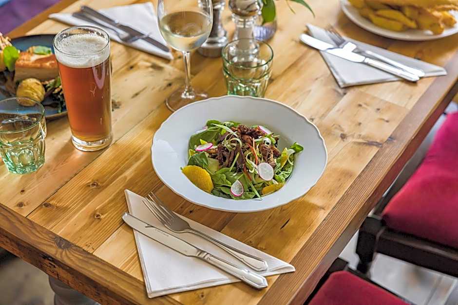 The Golden Pheasant Inn