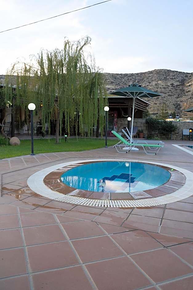 Dimitris Villa Hotel
