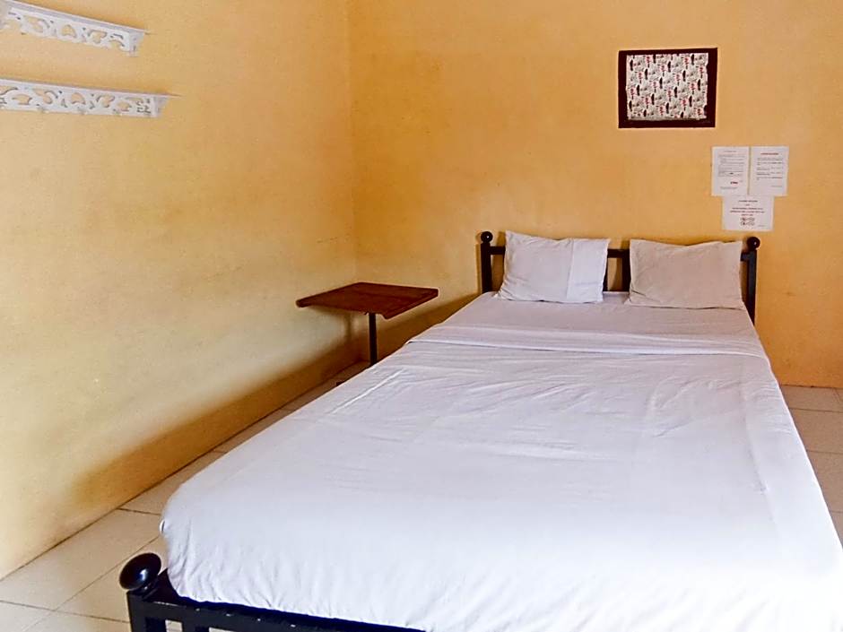 Reddoorz at El Shaday Homestay Banyuwangi