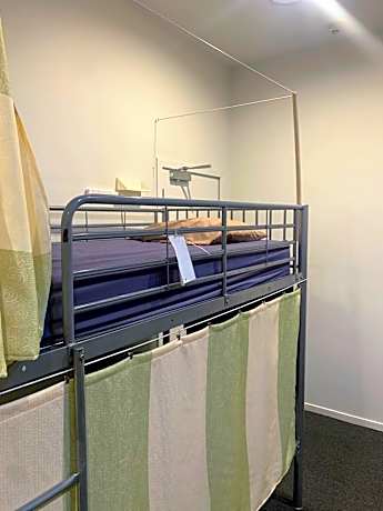 Bed in 10-Bed Mixed Dormitory Room