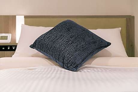 Standard Double Room with Small Double Bed - Non-Smoking - No Daily Cleaning