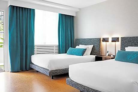 Twin Room, 2 Double Beds, Garden View