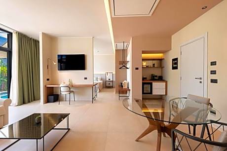 Suite with Private Pool