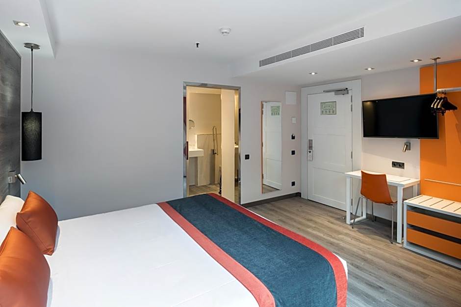 Catalonia Mikado Hotel