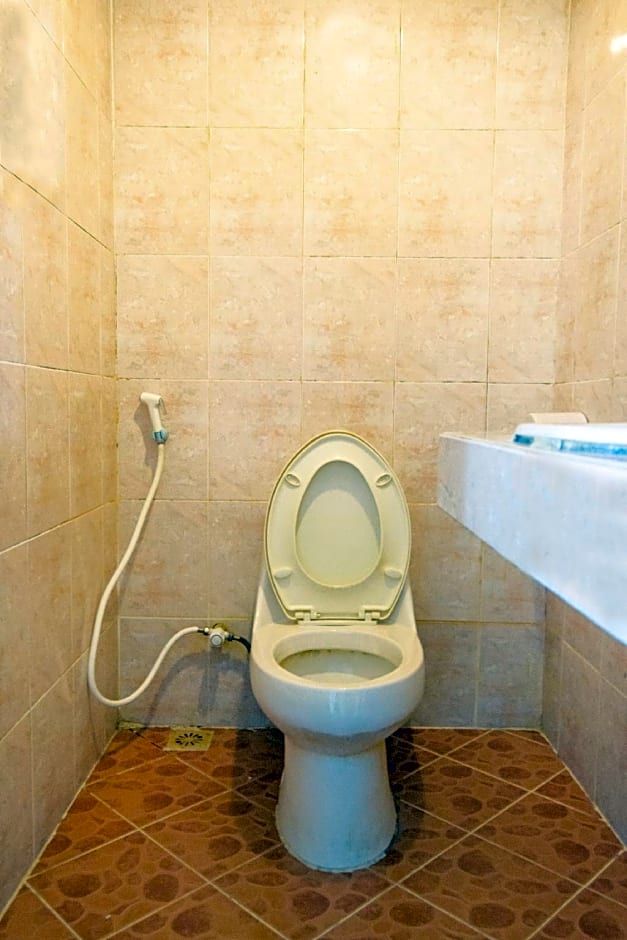 Capital O 664 Romance Hotel