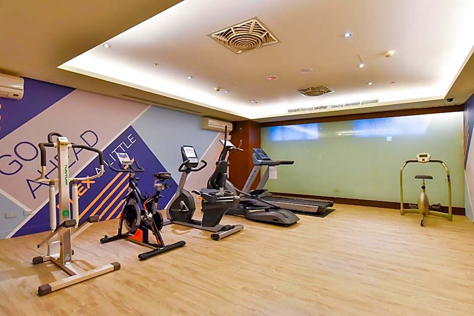 Holiday Inn Express Taipei Train Station