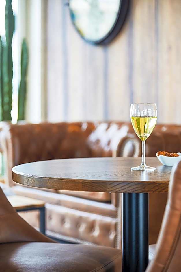 Ibis Styles Hyeres Rooftop & Spa