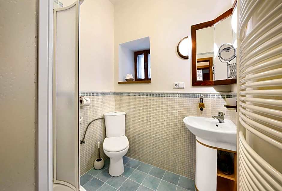 Castle View Apartments