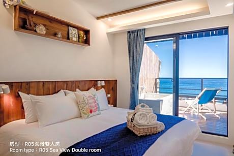 Queen Room with Sea View
