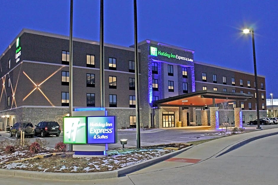 Holiday Inn Express & Suites St. Louise South I-55 By IHG