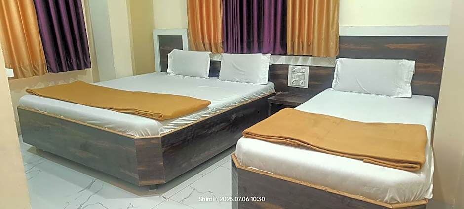 Hotel Sai Viraj Palace