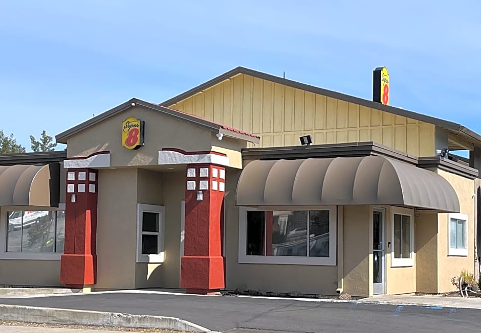 Super 8 by Wyndham Red Bluff