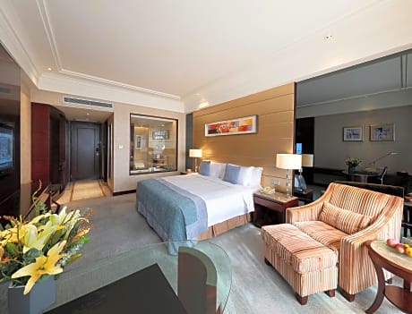 Deluxe River View Room King