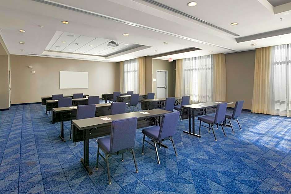 Courtyard by Marriott Lubbock Downtown/University Area