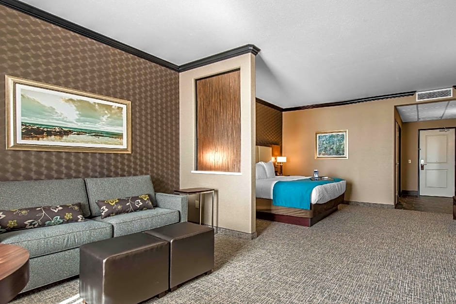 The Heritage Inn & Suites, Ascend Hotel Collection