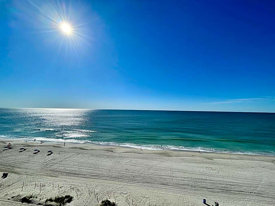 Polynesian Oceanfront Hotel