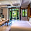 Loy Chalet