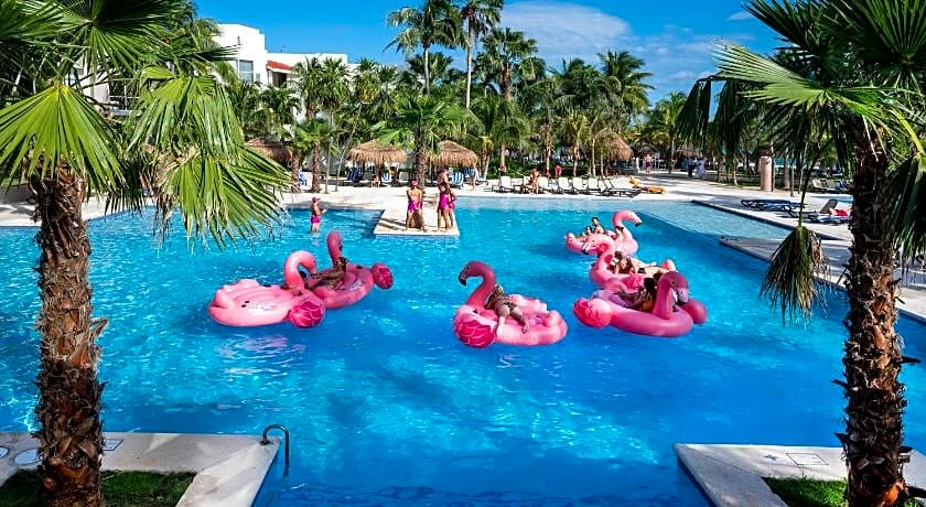 Viva Azteca by Wyndham, A Trademark All Inclusive Resort