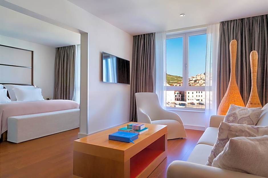 Foto 1 daripada 6 — Spa Suite, Sea View