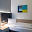 Alpha & Omega Hotel