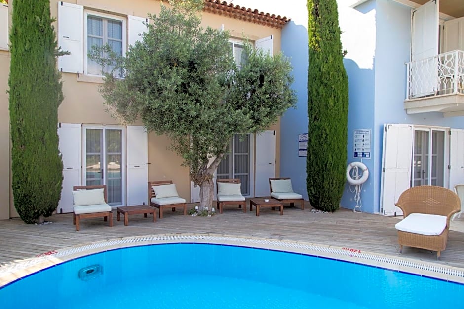 Port Alacati Hotel