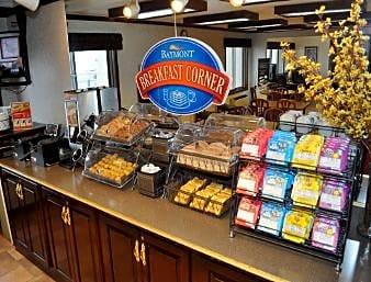 Baymont Inn & Suites Green Bay