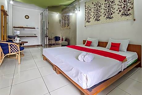 RedDoorz Syariah at Jalan RA Kosasih Sukabumi